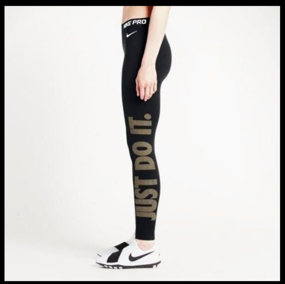 💰3/$30Nike Pro leggings - Picture 2 of 7